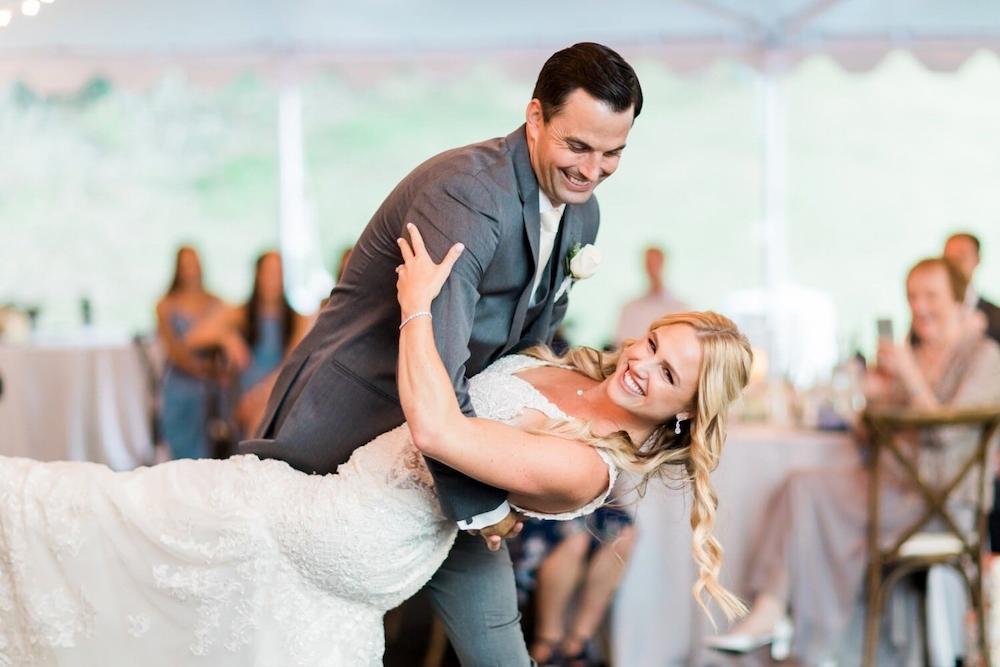 Wedding Couple dancing and in dip